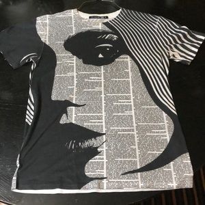 Forever 21 medium t-shirt. Silky shirt.